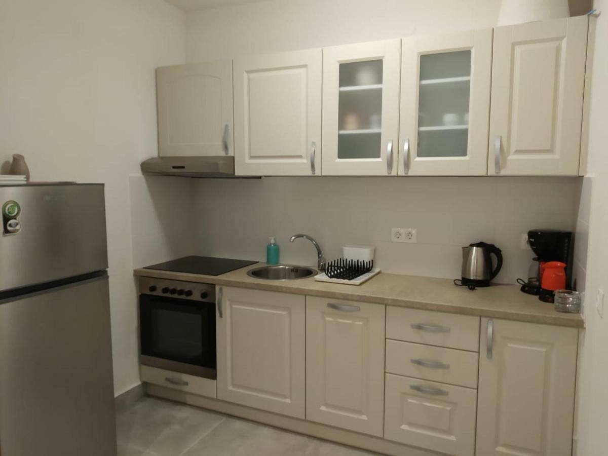 Apartamento Isabel Artemis Khorevtón Exterior foto