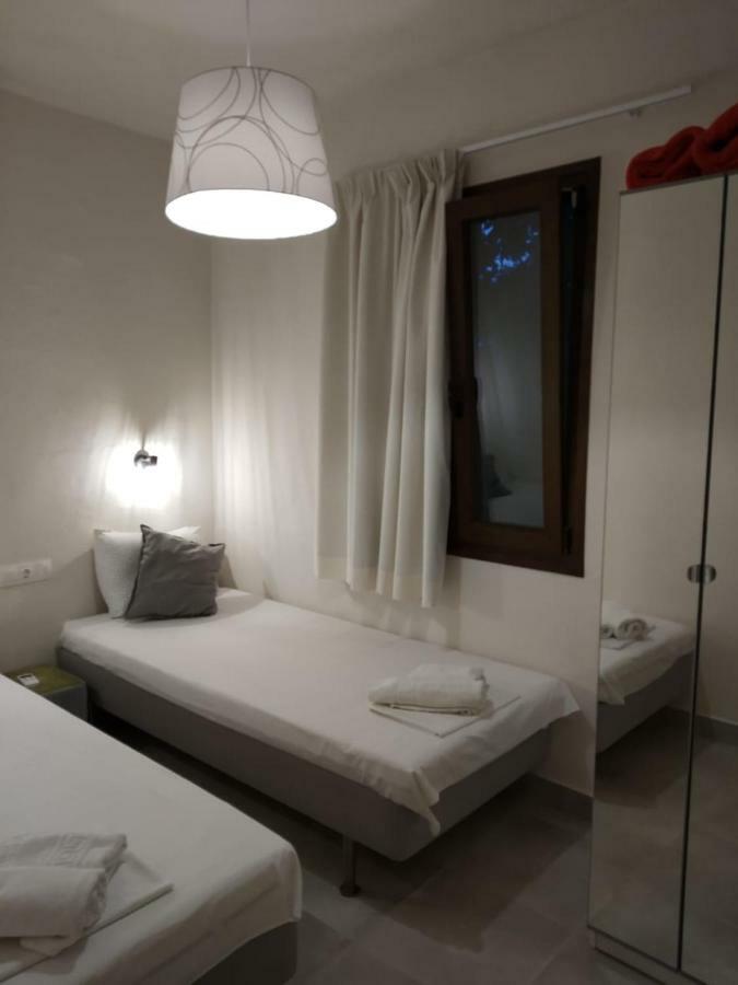 Apartamento Isabel Artemis Khorevtón Exterior foto