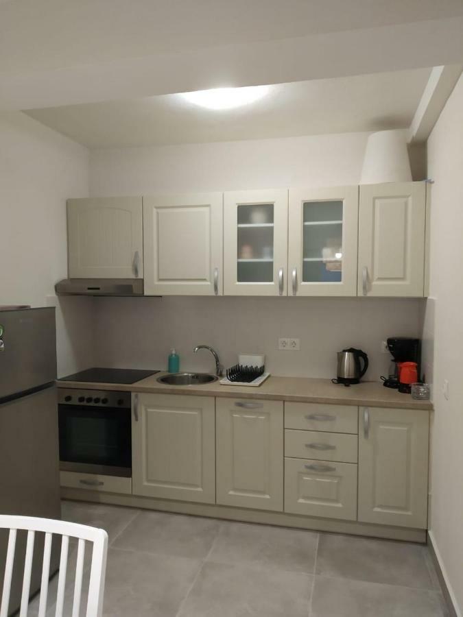 Apartamento Isabel Artemis Khorevtón Exterior foto