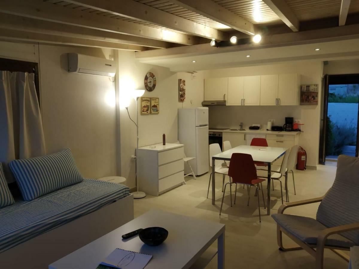 Apartamento Isabel Artemis Khorevtón Exterior foto